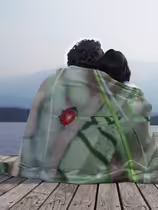 Листоед гладкий